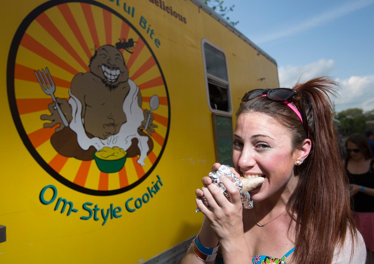 LJWorld's tweet photo. .@ksfoodtruck will return to East Lawrence on May 2. 20 food trucks, live music, art and more: http://t.co/IHU1iiAiMo http://t.co/vRaDn0A633