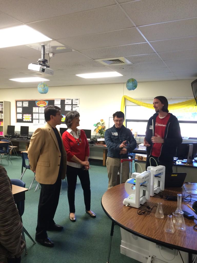 SEMatLME's tweet image. Dr. Flores and Mrs. Richards learning about 3D printers from our friends at the Thinkery. #rrisd #lme #needmoretech