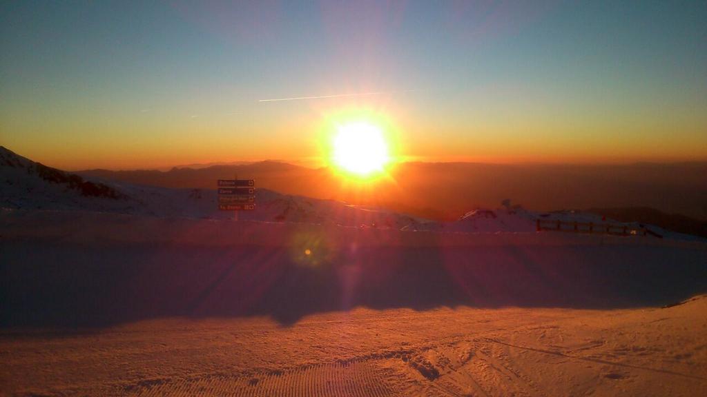 websierranevada's tweet photo. Sin palabras... Hasta mañana amigos! #SensacionedeAltura en #SierraNevada. Previsión: http://t.co/YUbgErGztj http://t.co/uf6yDDBs0Z
