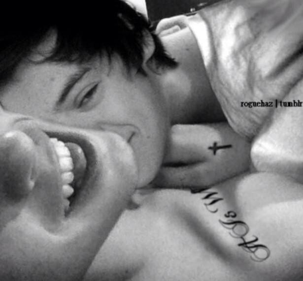 Mornings are my absolute favourite. <a href="/_Thehxrizon/">Harry.</a>