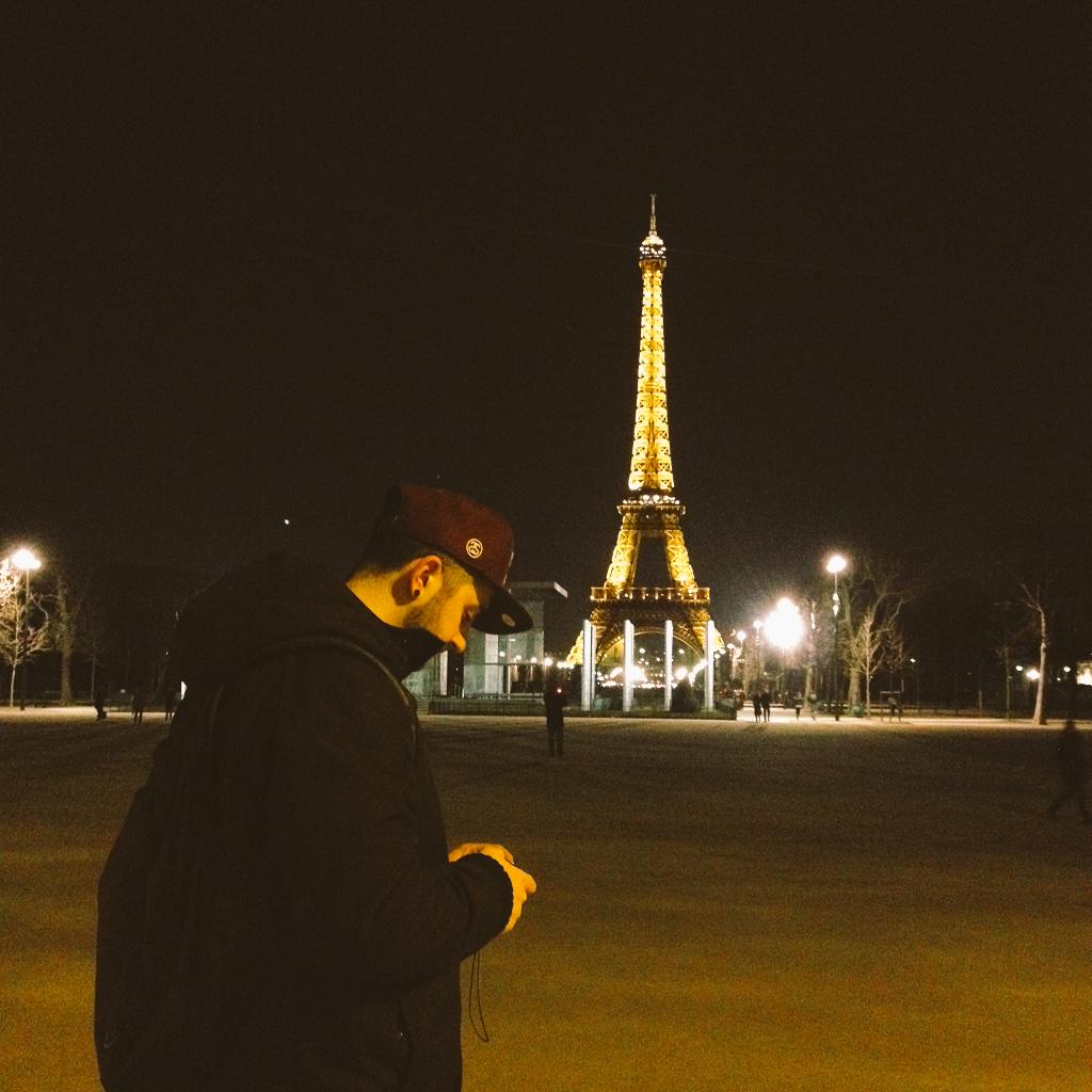 AlvaroRubio8's tweet photo. París en la noche... Una maravilla con @lety_915 http://t.co/LS5Ap0as8E