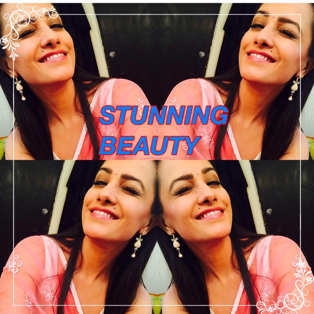 Anita_Support's tweet photo. @anitahasnandani 
One more edit for the stunning Anita di Luv u to death!! 😘😘😘💜 @anitahasnandani http://t.co/TbCHCea4VP