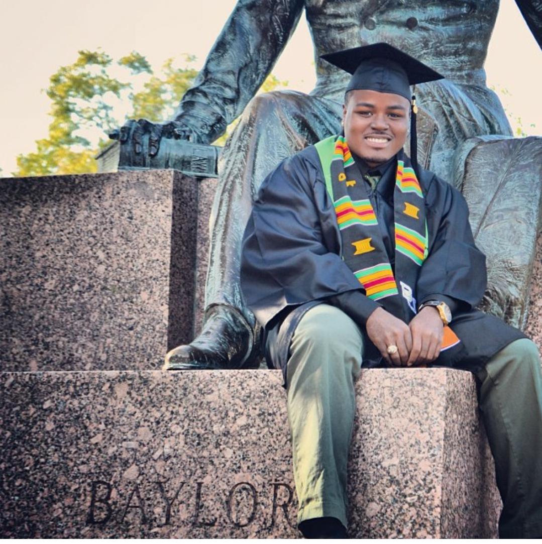 infamous_LP's tweet photo. The fam got PWI and HBCU degrees #CrumbsToBricks #BlackOut #BlackFriday http://t.co/rRadZbvU4v