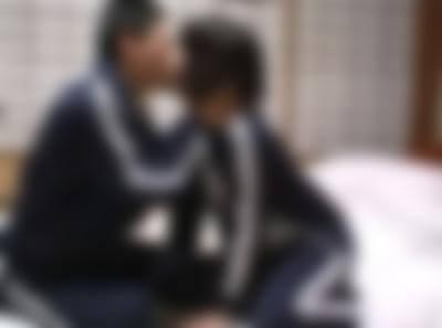 fumudemojucy's tweet photo. 【驚愕】中学校の修学旅行→性の乱れがヤバすぎる・・・・・・・・・・・・ 
 「ヤバいこれエロ過ぎっ」
 「エロすぎ抜いたわｗｗ」
 
 画像⇒http://t.co/9nvoUq1ybJ http://t.co/SNkZhioDJj