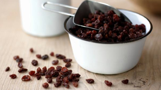 MuscleMooseHQ's tweet photo. #raisins make for an easy and healthy topping to your serving of mousse! #toppingtips http://t.co/PWDN4qiK6w