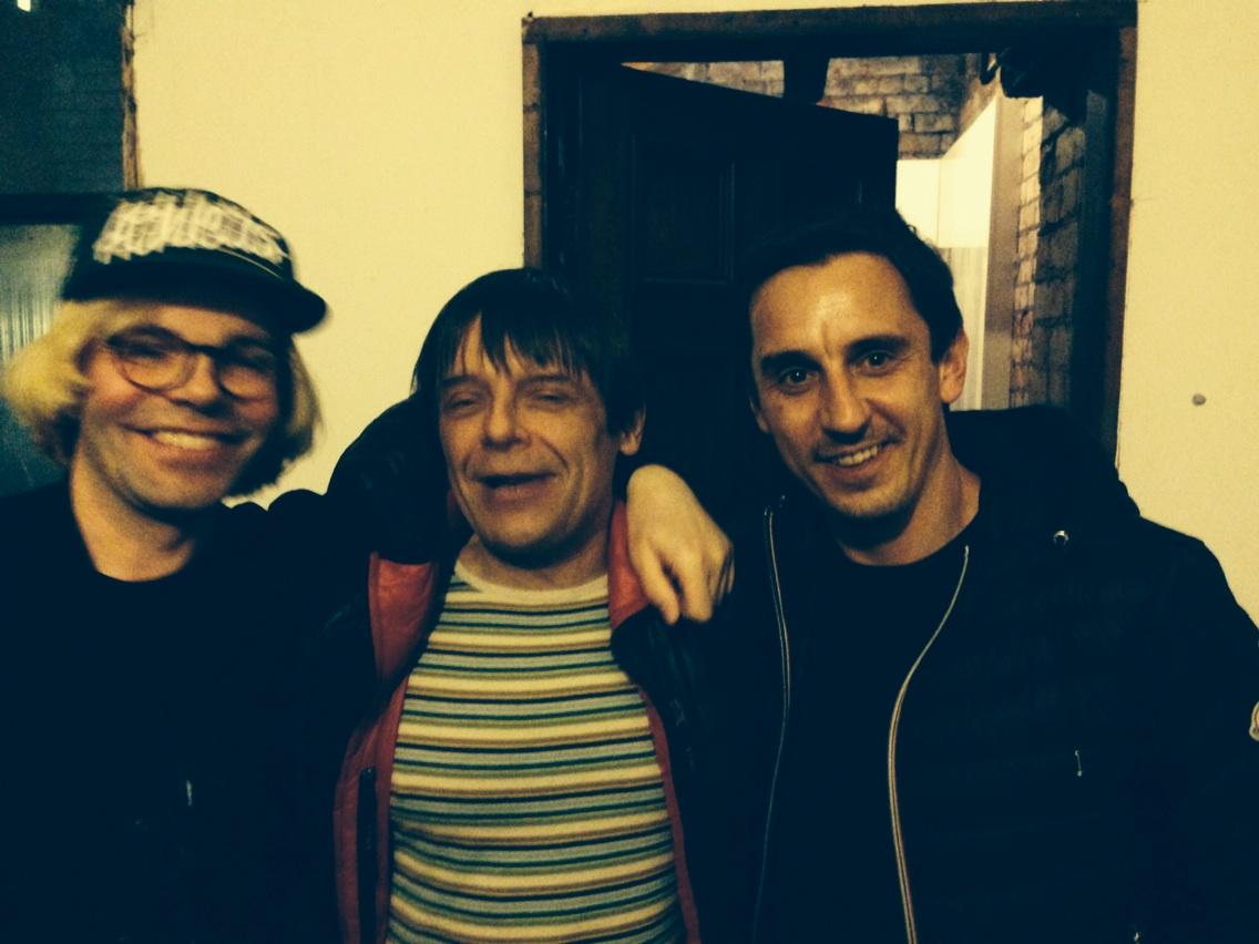 “<a href="/Tim_Burgess/">Tim Burgess</a>: Looks like a big night ahead ; ) ” <a href="/dpearso17/">Dave Pearson</a>