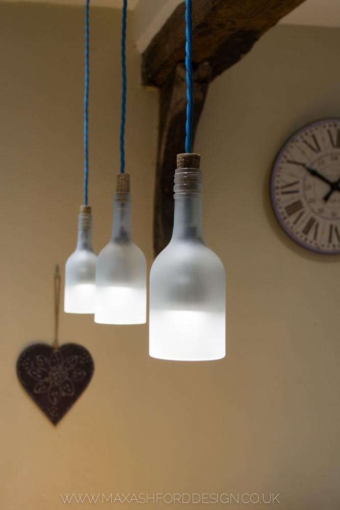 upvisually's tweet image. Bottle Pendant Lights Made from Waste Materials Ideal for Your Kitchen or Dining Room upvisually.com/?p=4880