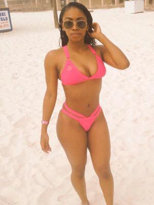 PCB_Sloots's tweet image. Check out @DiirtyDiiana representing #PCBWeek1