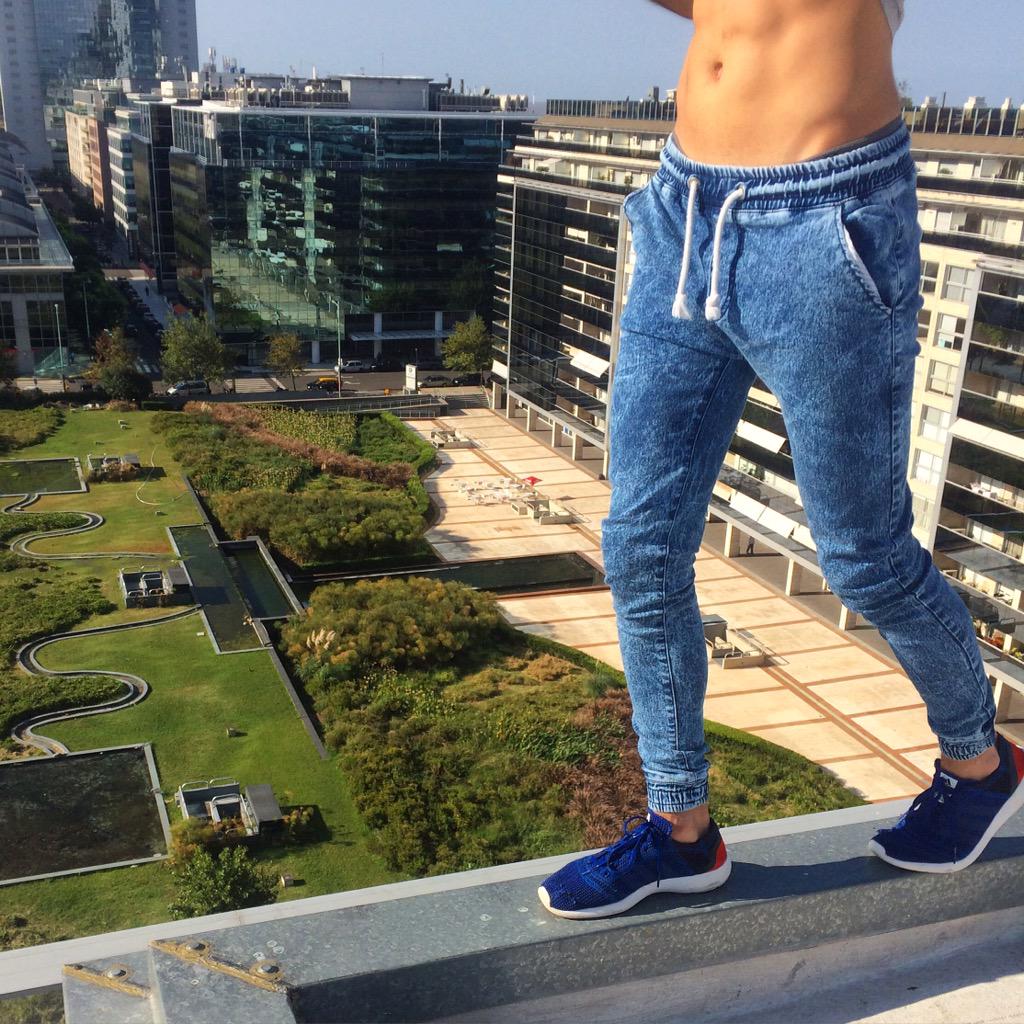 joggersarg's tweet photo. ⚡️Denim JOGGERS⚡️ Proximamente!! @JOGGERSARG http://t.co/ELbS69A3ty