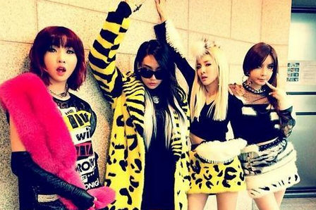 ZyxyBomLevato's tweet photo. "@GlobalMinzy: It's #GirlGroupWeek at @billboard
Here's our favourite girl group ^^ #2NE1 http://t.co/ODPQmA2hm8"