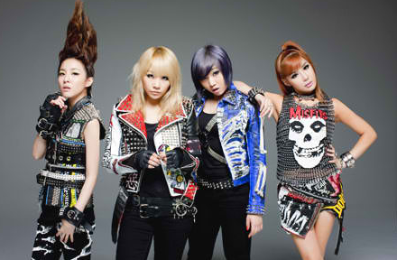 ZyxyBomLevato's tweet photo. "@GlobalMinzy: It's #GirlGroupWeek at @billboard
Here's our favourite girl group ^^ #2NE1 http://t.co/ODPQmA2hm8"