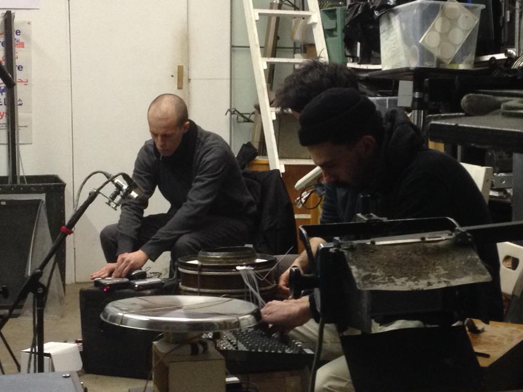 nowherelondon's tweet photo. Live tones are vibrating bodies @LucianoMaggiore http://t.co/rljdKVCAEv