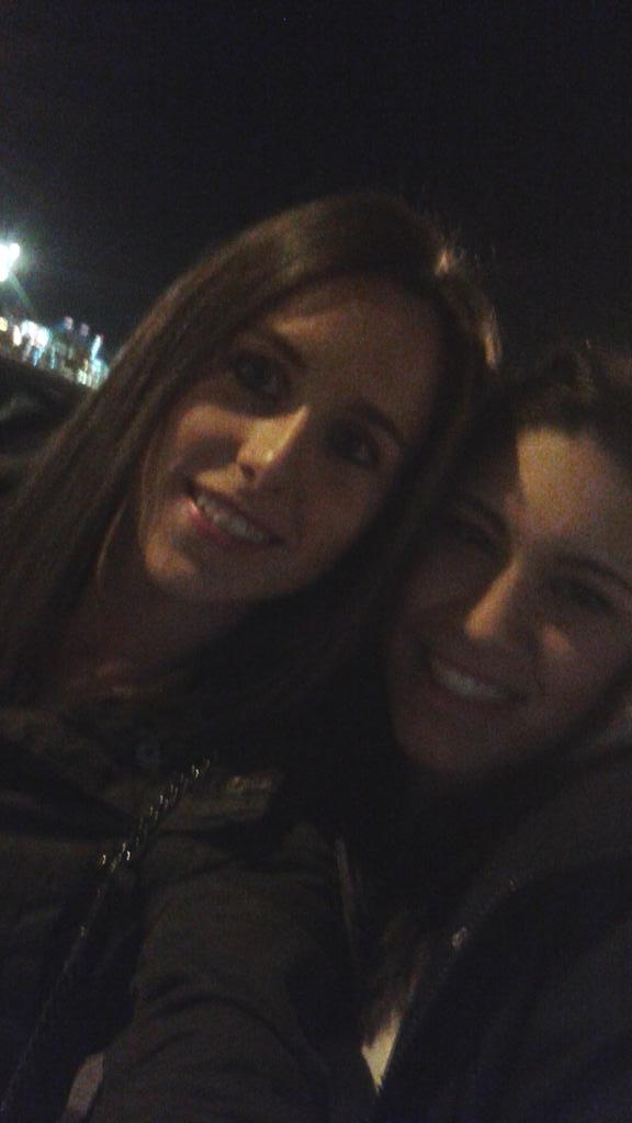 MariaR794's tweet photo. Nos vamos de #Rebel @Mariavr27  🍸🍸😄😄 http://t.co/0OcitEVM9k