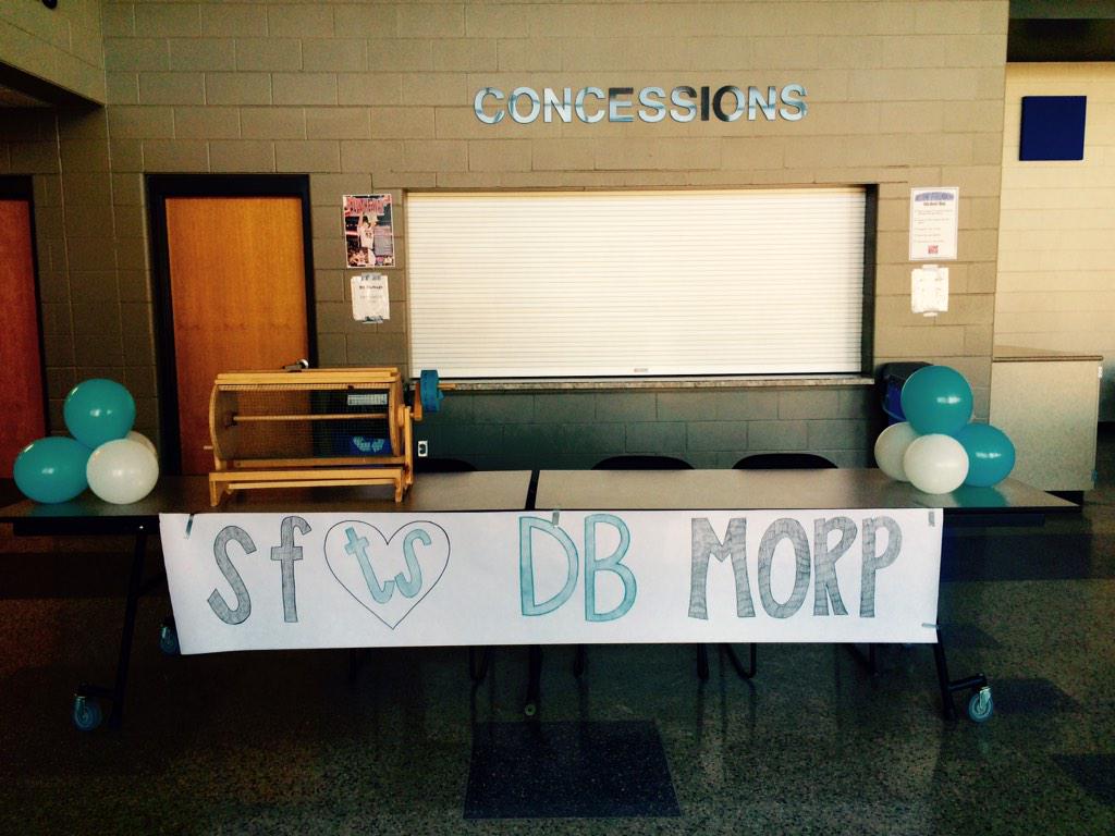 adriannajoie's tweet photo. DB is ready for our MORP dance tonight! Final fundraiser for @SFTSorg! @AmandaKWWL @DBStuCo @DBSpanish 💙 http://t.co/Rw0JaEoEsN