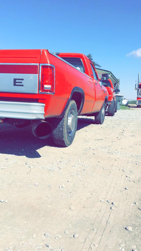 ImJoeyMac_'s tweet photo. π #FirstGenCummins http://t.co/hmIyLl7bI1