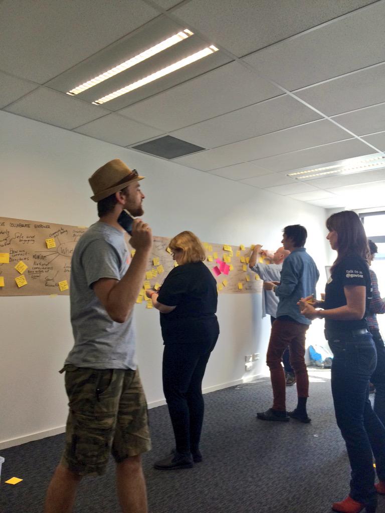 OSOSNZ's tweet image. #idea generation with jason from @WREMOnz #hackmiramar featuring @teh_aimee @MiramarMike @JoshForde