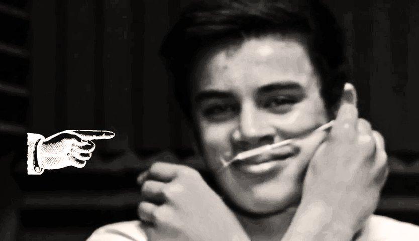 hayes_b00ty's tweet photo. @HayesGrier #AlexHayesNewVideo Hayes cheated but it's funny watch it http://t.co/lowvNEkoe4
