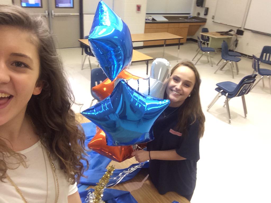 challengerrrhs's tweet photo. Setting up for our party tomorrow! Can't wait to see you all there😊 http://t.co/w5hIMoUxes