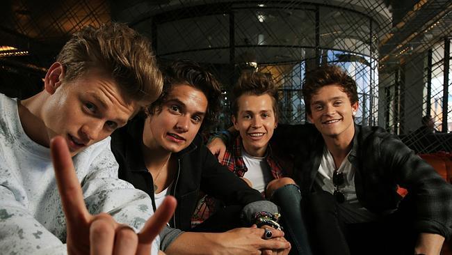 maximumpop's tweet photo. Don't forget @TheVampsband soundcheck tickets go on sale TOMORROW! http://t.co/HpwxdAqNea http://t.co/hqBGFa5lyk