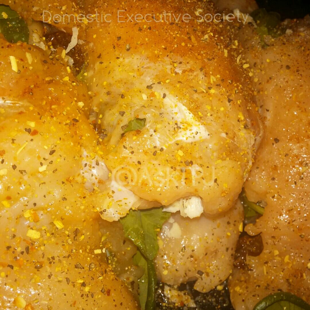 mogulmommindset's tweet image. Stuffed chicken breasts. Recipe coming soon! #SheDidTHAT #Foodie #FreshOffTheClock #Foodgasm #ChefFlow #DomesticExecs