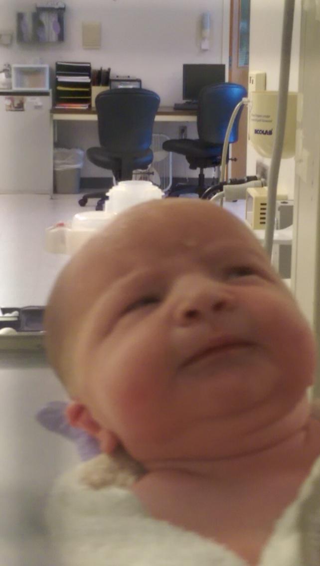 tleahg_tim's tweet photo. Just in case anyone want to see how God show out, Robert Miller Jones, 9lbs 9oz 22.5 in  and already blessed http://t.co/uSBGgixTP8