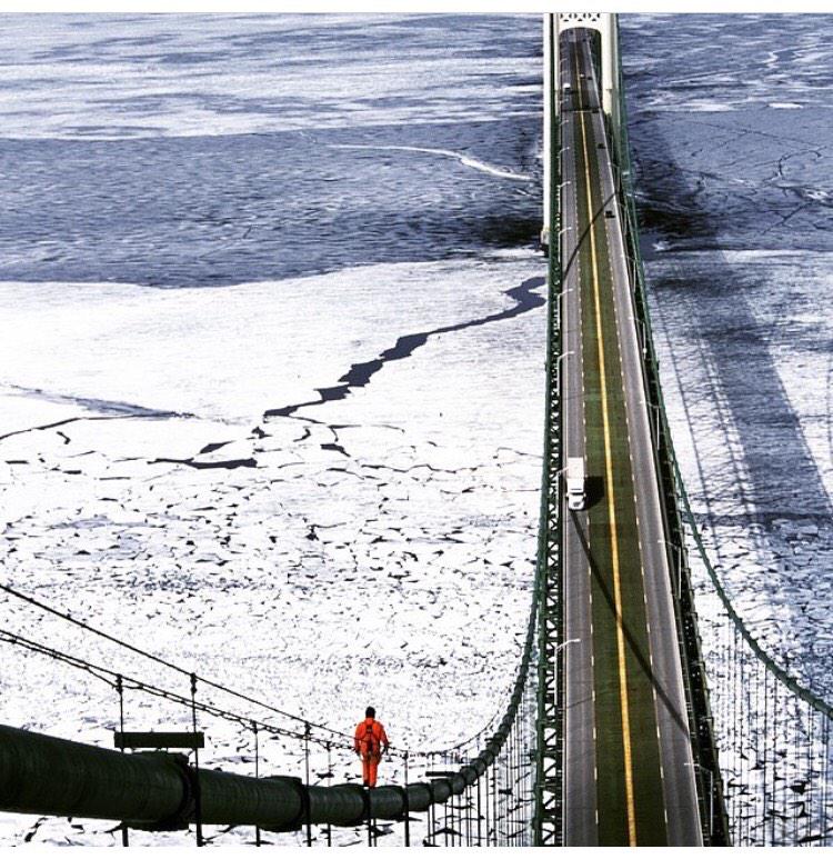 WingedWheels's tweet photo. Beautiful view but no way in hell you'd ever catch me up there. #MightyMac #ThisIsMyState #MittenLove ✋ http://t.co/kByXqoVhny
