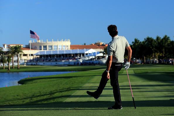 PGATour's tweet photo. The Blue Monster's 18th hole has bit the field this week. It yielded just one birdie Friday.
http://t.co/RNAHU9l0mN http://t.co/3cNqKx2YBg