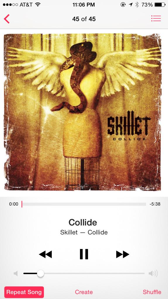Panheadlauren13's tweet photo. @johnlcooper @koreycooper @MorrisonSeth @JenLedger #Panhead4Ever @skilletmusic http://t.co/n5nDq5BwRH