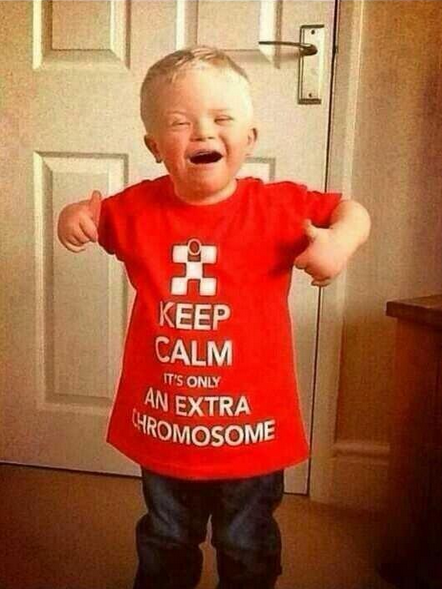 CauseWereGuys's tweet photo. This little man deserves endless retweets! http://t.co/gmrkxXPFXN