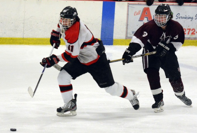 GametimeCT's tweet image. Branford to defend SCC/SWC D2 Hockey title vs. New Milford gametimect.com/scc-swc-hockey… #cthk