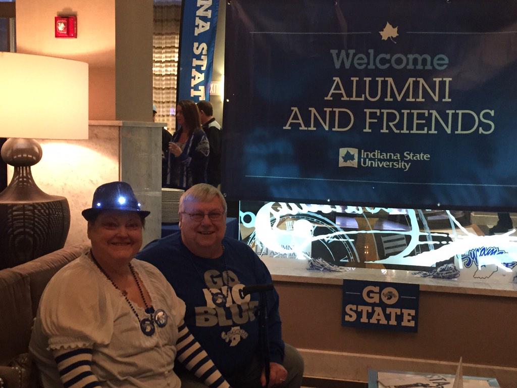 Indstatealumni's tweet photo. Lots of #Sycamores already showing up! #GoSTATE #IndStateMVC http://t.co/vdsdMjvRwM