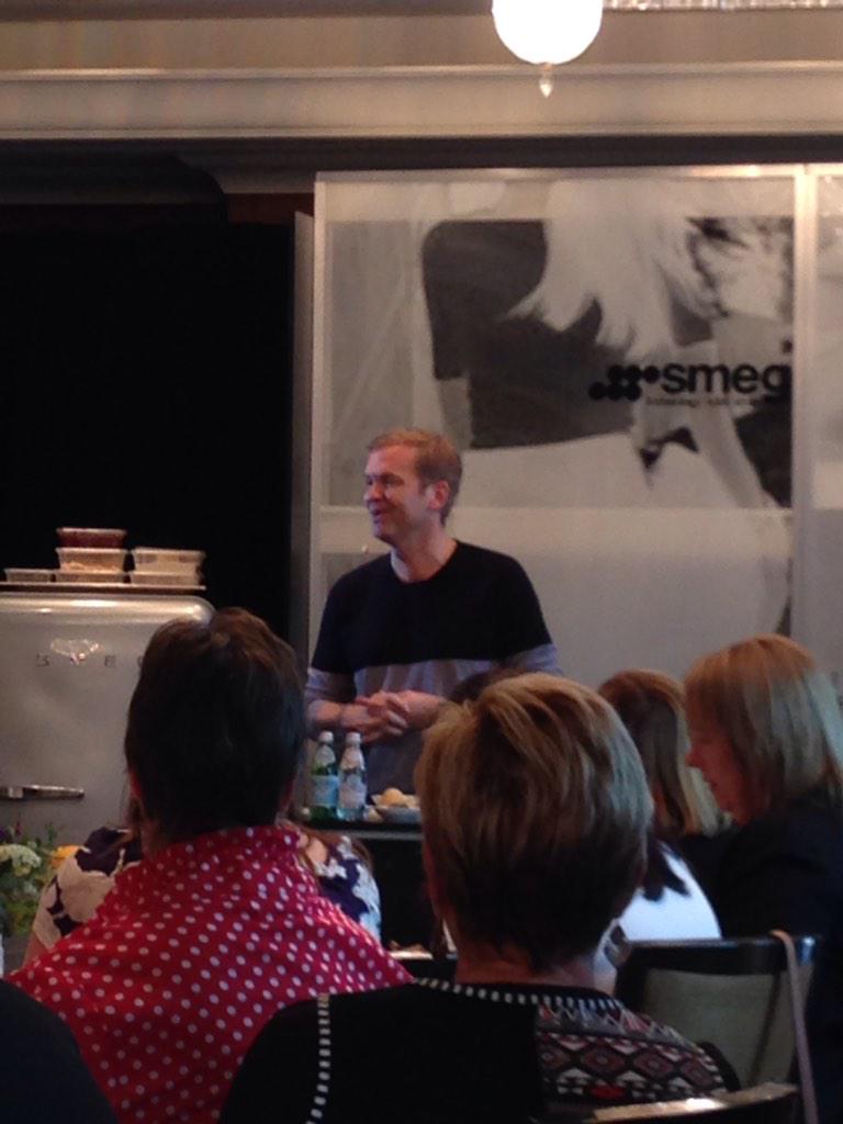 chky_cel's tweet photo. Hanging out with Bill Granger for the next hour @Melbfoodandwine #mfwf2015 #mfwfmasterclass http://t.co/jaXsyRvAYQ