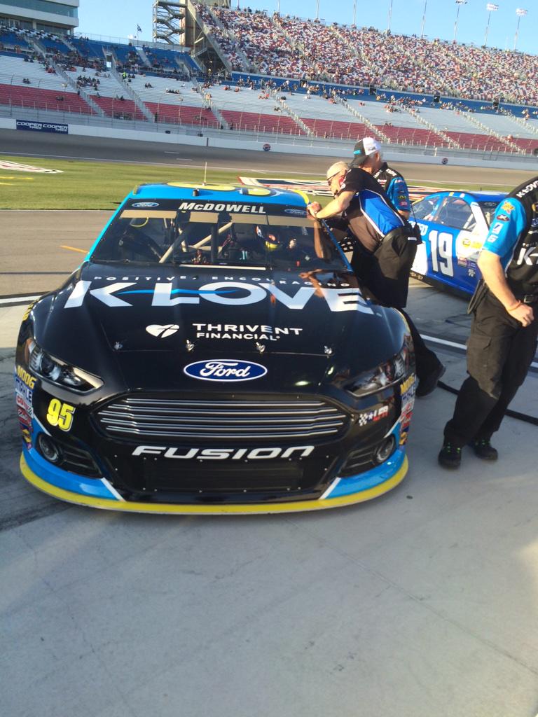 LFR95's tweet photo. We are a few minutes from the start of qualifying, and the #95crew are ready. #Strive95 #NASCAR http://t.co/zA3mnunAdL