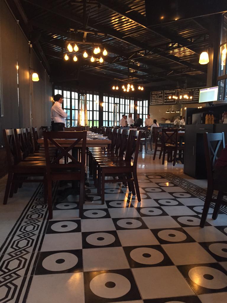 Santelmo_St's tweet photo. Ya los estamos esperando!! Reserven con tiempo! Telefonos 4313149 y 4146566! Gracias por su preferencia!! http://t.co/s4LZAkFBWm