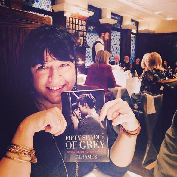  happy birthday my dear Erika! I just want to tell you that you changed my life with those amazing books 