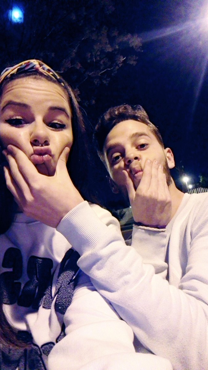 amalia_1998's tweet photo. Te voy a echar de menos payasito mio! http://t.co/linxAjhwdE