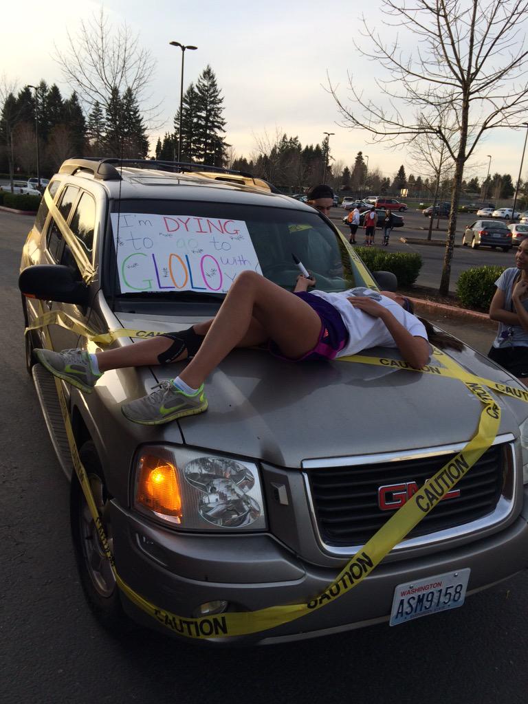 socceranna26's tweet photo. My sister is such a dork ๐ #glolo http://t.co/oa1LXwXP9Y