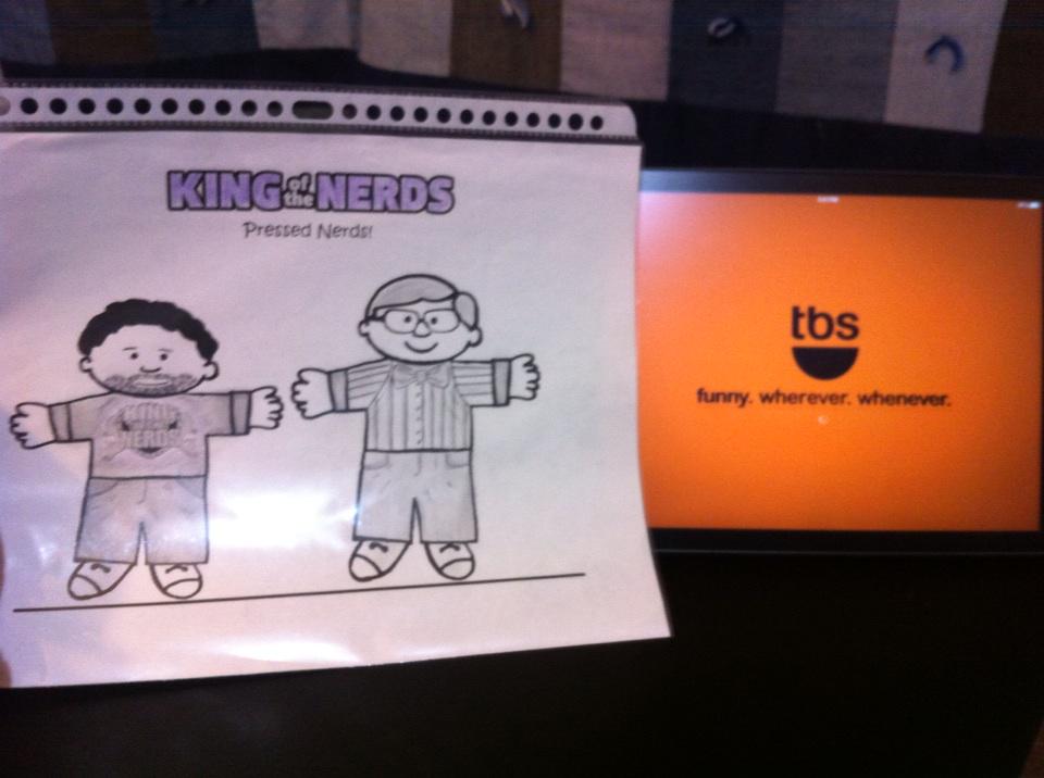 On2Mars_Kayla's tweet photo. Hey look! It's the #PressedNerds! Almost time for @KingofNerdsTBS! #nerdsrule http://t.co/EydO67SQSq