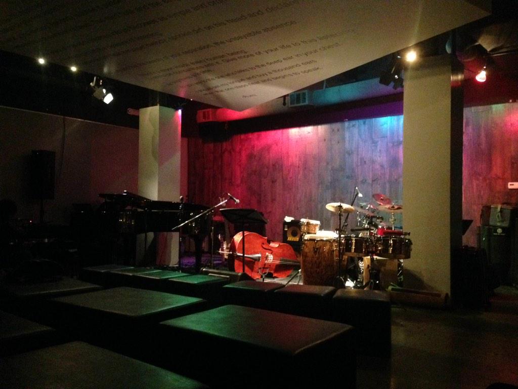 ABoneham's tweet image. About to watch @roberthurst3 play my bass at the Blue Whale!