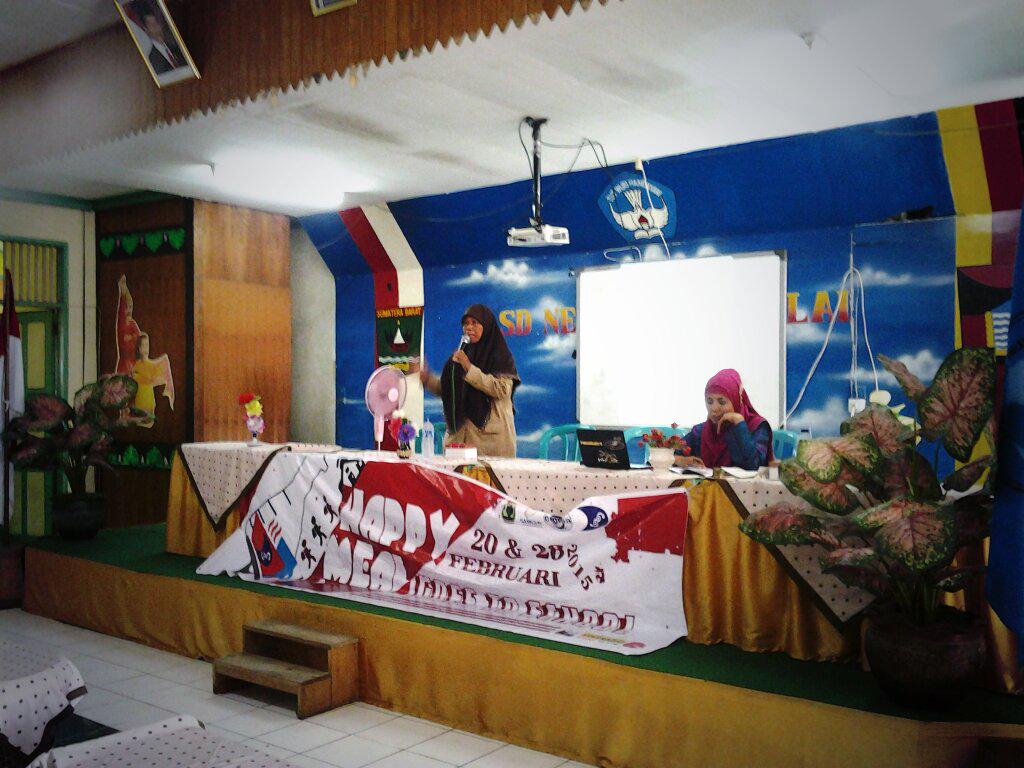 Pembukaan oleh Wakil Kepala Sekolah SDN 03 Alai