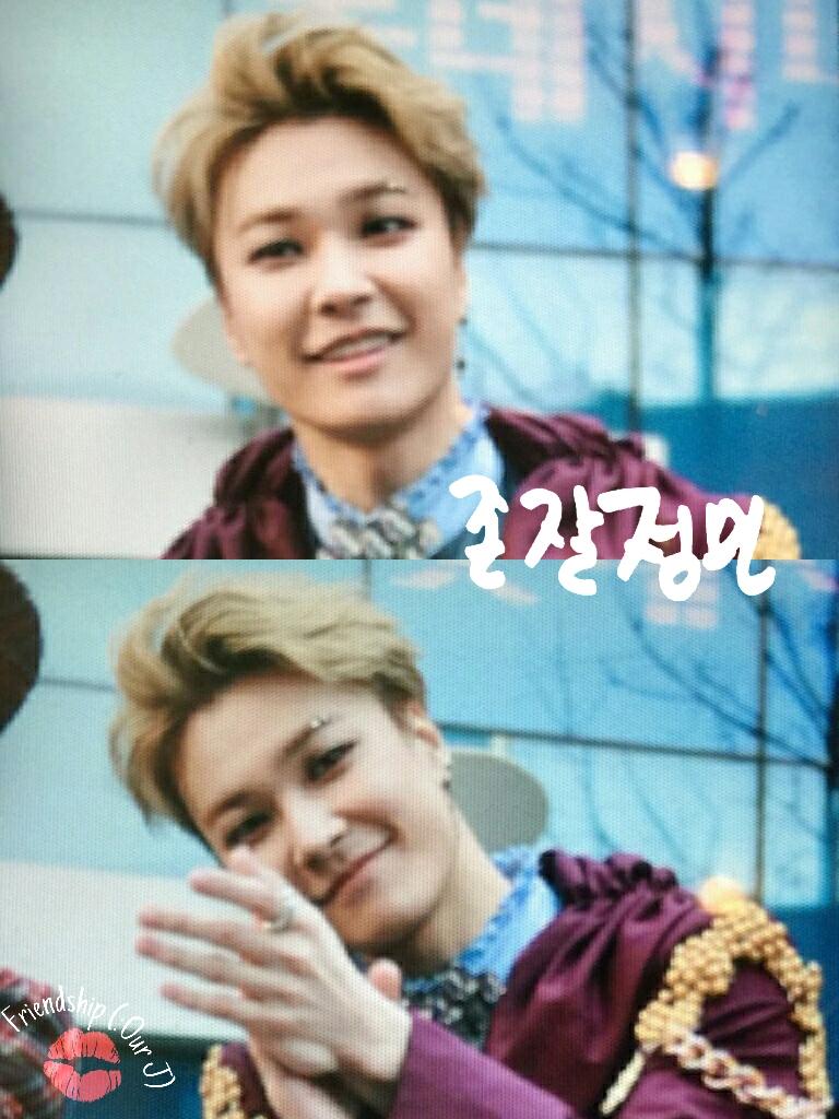 B_dsh80UYAAObKW.jpg:large