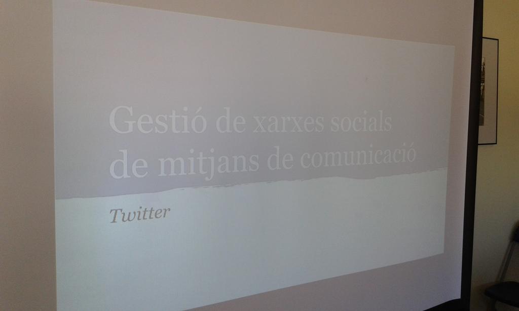 periodistes_cat's tweet photo. Segona sessió al #CPCLleida sobre gestió d xarxes socials amb @enricb. Avui #Twiter. http://t.co/sDMNYDm1X7