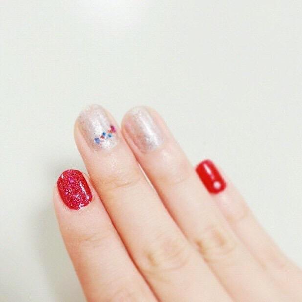 Cherrytree110's tweet photo. 櫻子ネイルコレクション💅

真似したい人ふぁぼ

#すぐに分かったらRT http://t.co/yjNFXFErjK