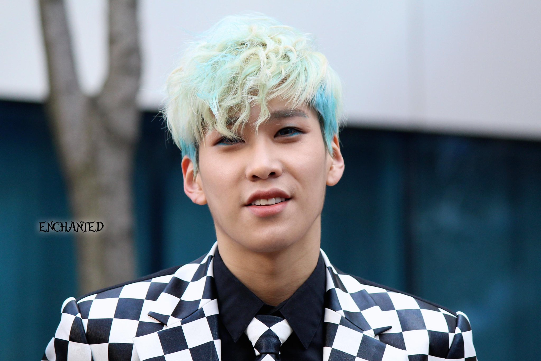 B_eHKbJUwAARZ_q.jpg:large