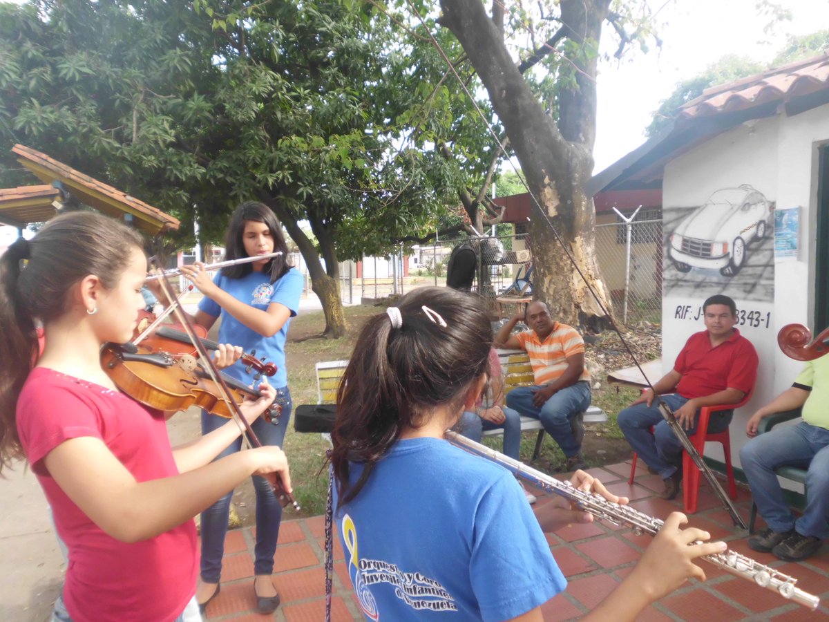 24-feb-2015
Orq Socopó
Asociación Cooperativa Autos Libres Hospital 
<a href="/elsistema/">El Sistema</a>  #ElSistemaCumple40 @Nucleobarinas
