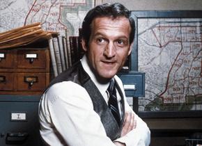 El capi Furillo cumple años...
Happy Birthday, Daniel J. Travanti! 