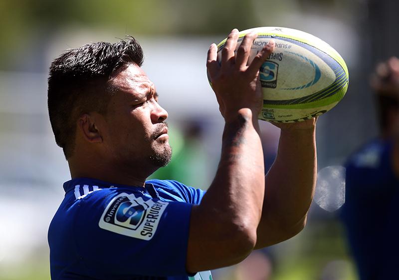 SuperRugbyNZ's tweet photo. Congratulations @kevenmealamu on becoming the most capped #SuperRugby player ever. Awesome achievement! #163notout http://t.co/b34uw2Zwil