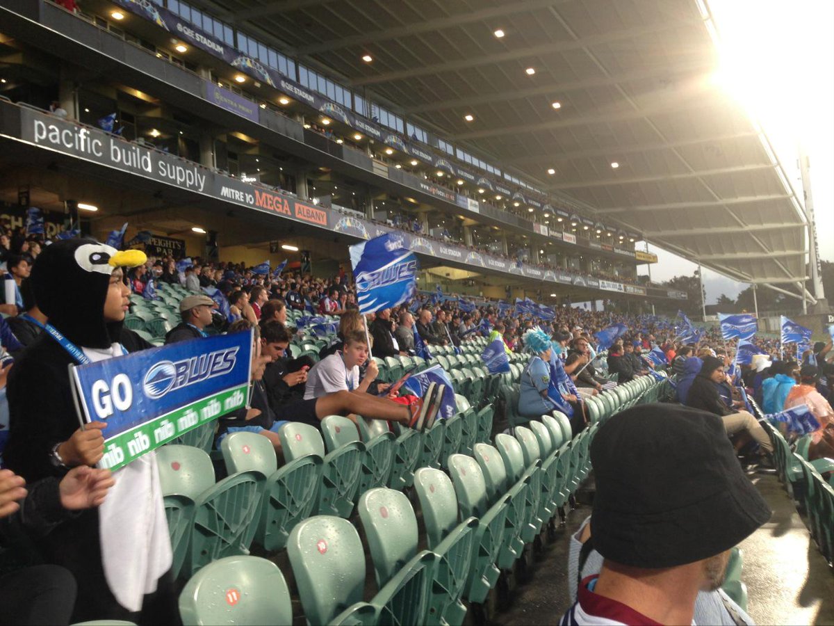 scotthornell73's tweet photo. @BluesRugbyTeam we got all the #truebluehq support tonight @SuperRugbyNZ even the Penguin from #madagascar awesome m8 http://t.co/gXSNr0kJju