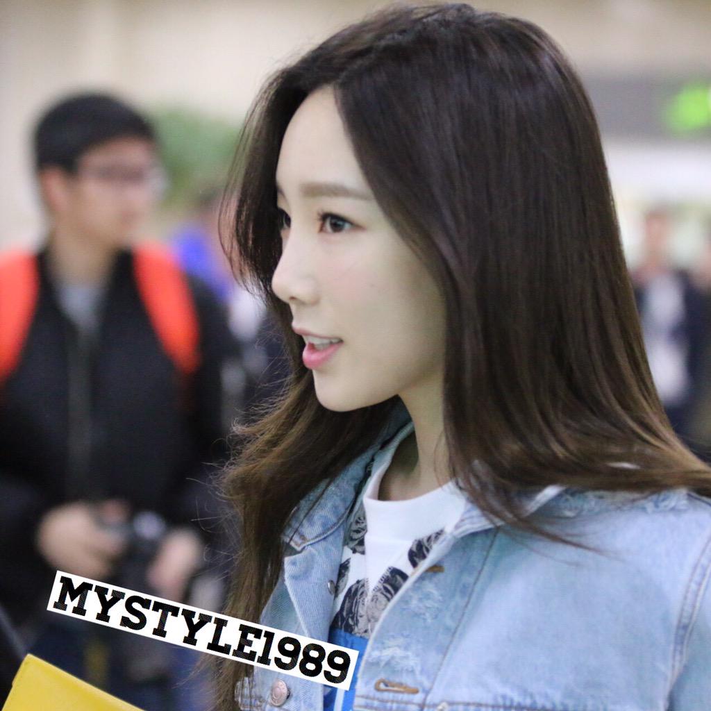 [PIC][07-03-2015]TaeYeon - Tiffany - SooYoung và YoonA trở về Hàn Quốc vào trưa nay B_ehzwrVEAE_wEg