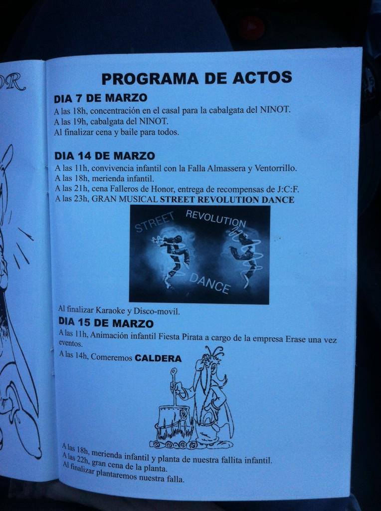 Falla_ElTrull's tweet photo. Ahi teniu el programa d'actes http://t.co/MN3wrS8m4T